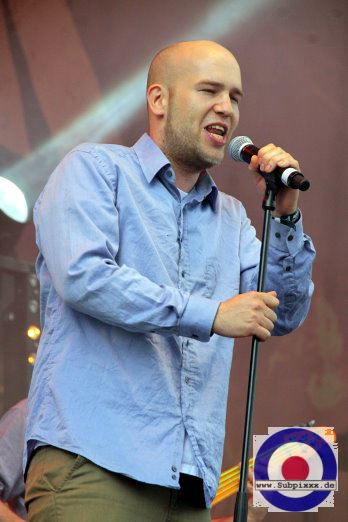 PRINCE PI (D) and Band 27. Summer Jam Festival - Fuehlinger See, Koeln - Red Stage 07. Juli 2012 (4).JPG